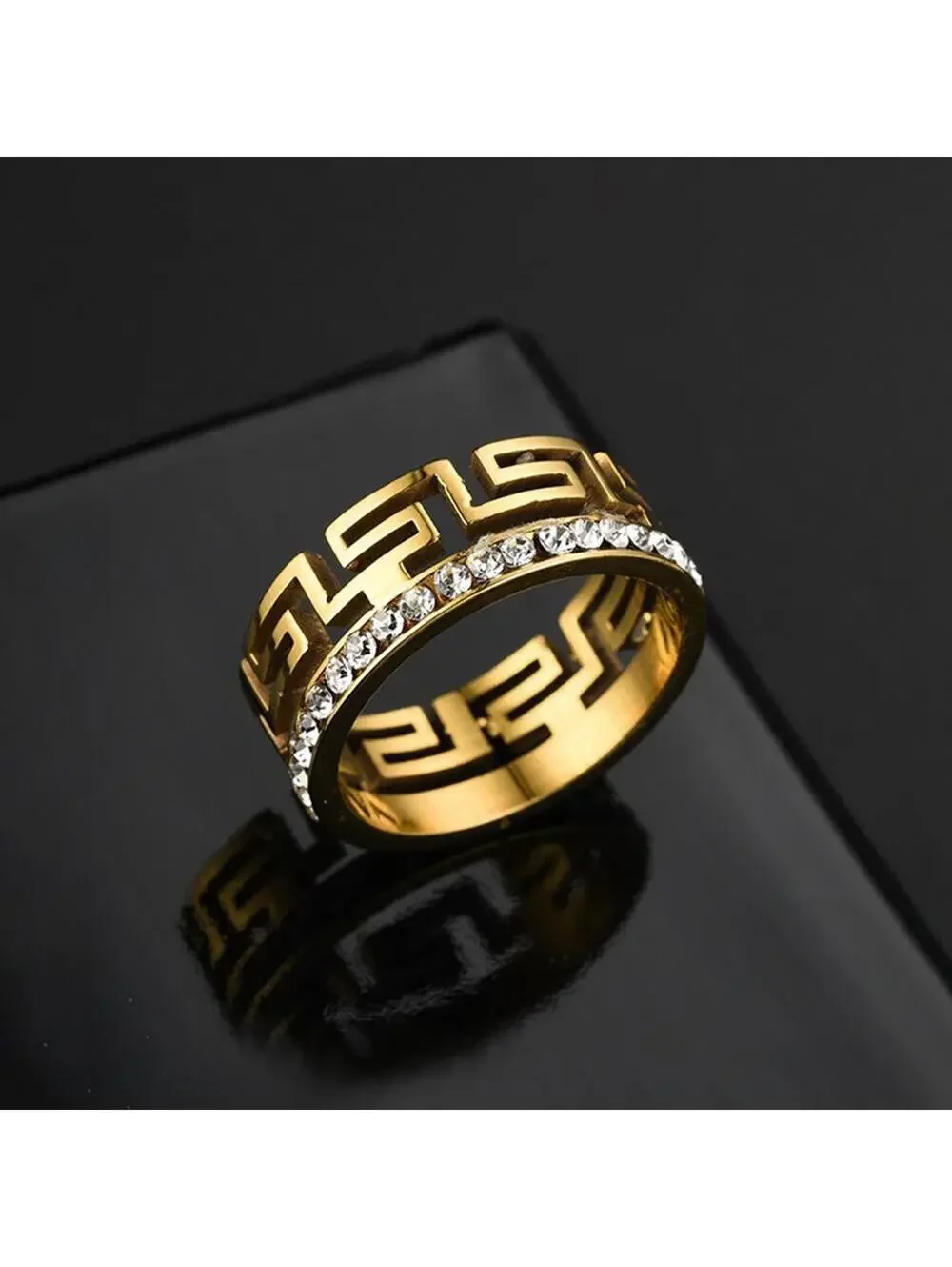 Cutout RING - Gold - CZs - size 10